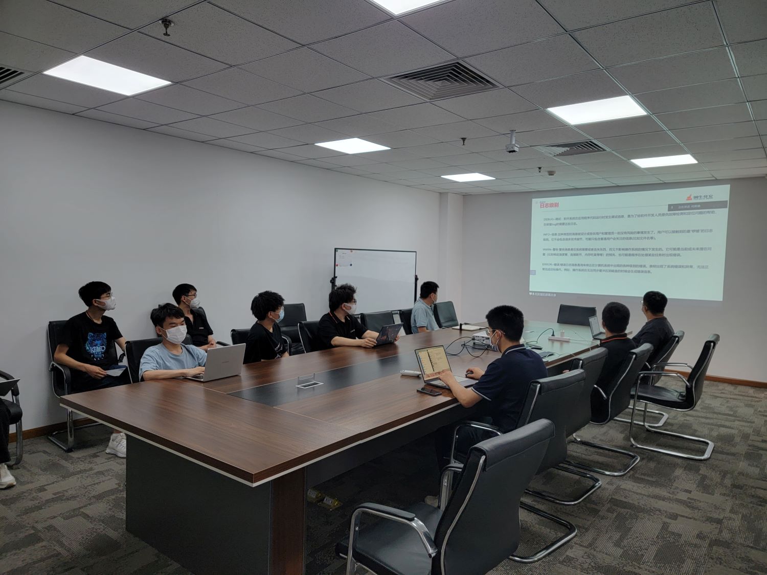 微信图片_202205260854282.jpg