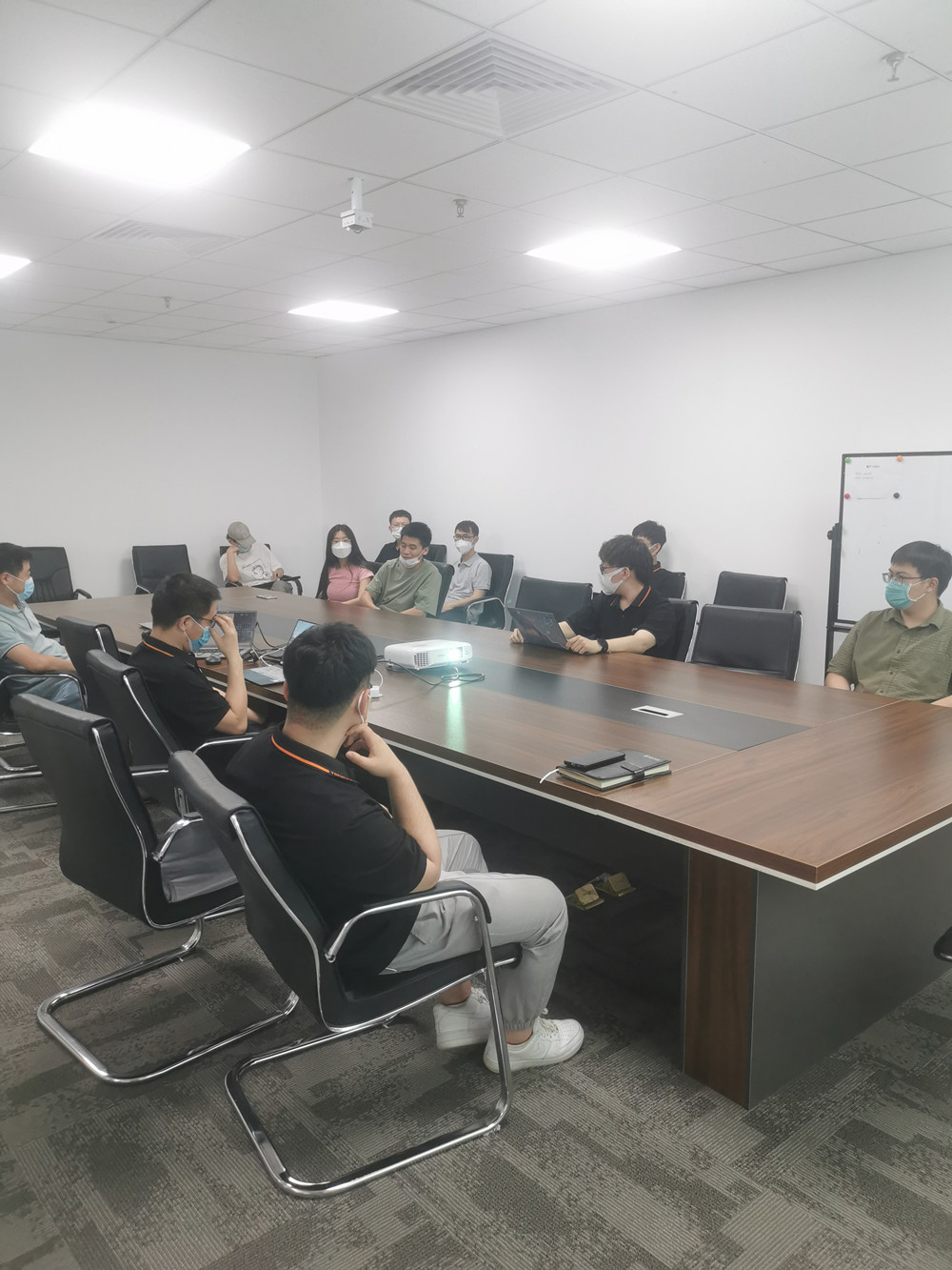 微信图片_20220527182045 - 副本.jpg